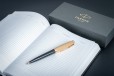 Шариковая ручка Parker Premium Black GT
